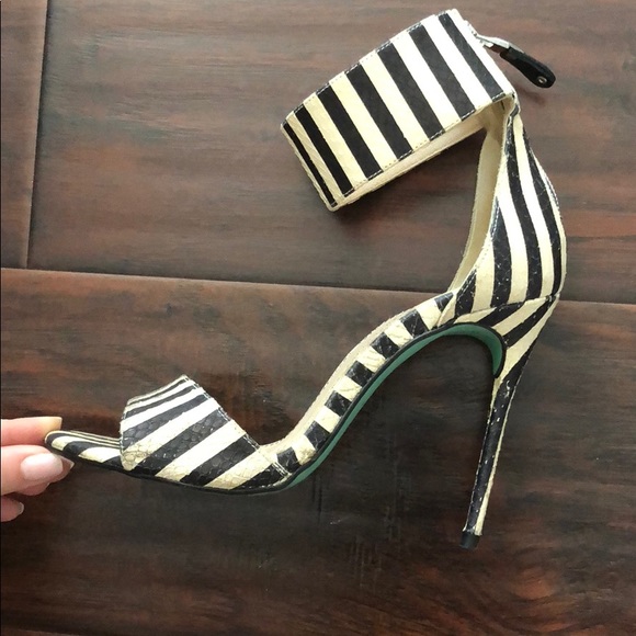 Real Italian leather black/white stripe pumps - Picture 2 of 7